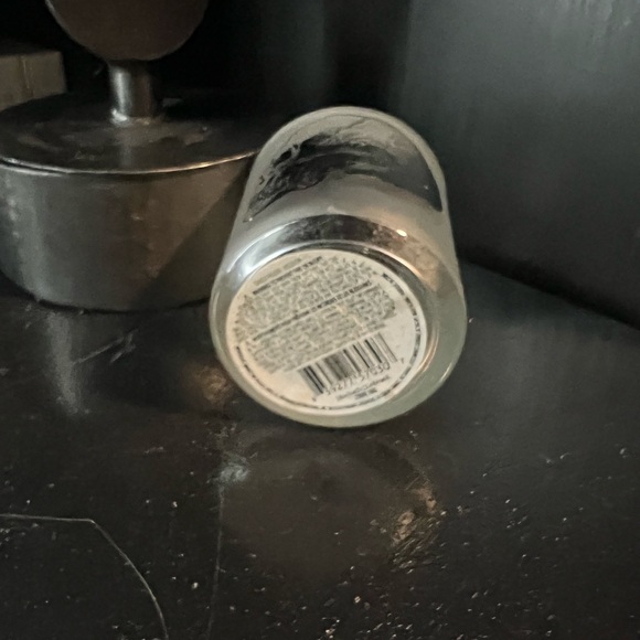 Gothic Skull Votive Candle Holder - Picture 3 of 5